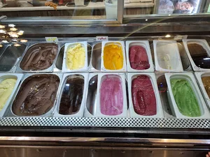 بستنی میلانو