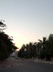 حنانه شرقی