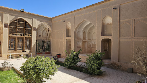 خانه فاطمی‌ها