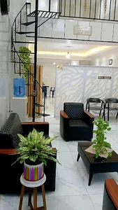 دکتر کامیار شهبازی جراح دندان پزشک