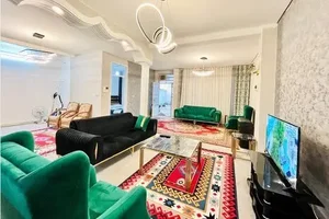 نگین شقایق