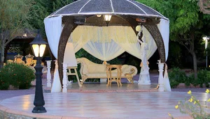 باغسرای سی گل