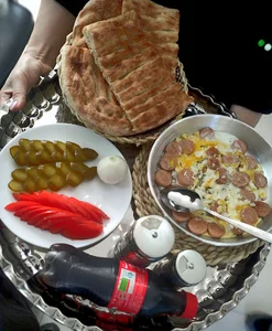 کافه صبحانه درختی