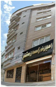 هتل آپارتمان آسمان هشتم