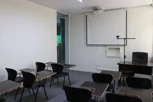 آموزشگاه برنامه نویسی کار و کمپ 3