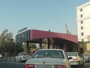 پمپ بنزین فلکه ساعت 4