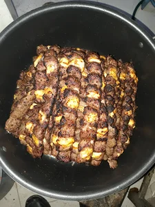 کافی شاپ و فست فود یه ایچ