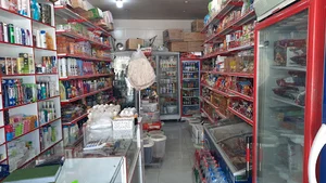 سوپرمارکت وته لنجی ریشهر