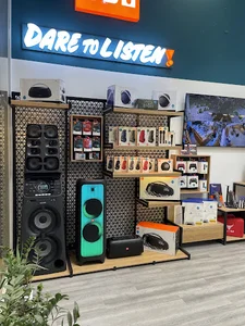 ILAND STORE