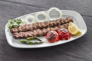 رستوران ۱۱۰ 3