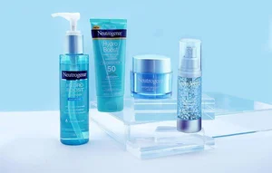 فروشگاه لوازم آرایشی ماهی شاپ 3