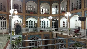 مدرسه امام حسین علیه السلام