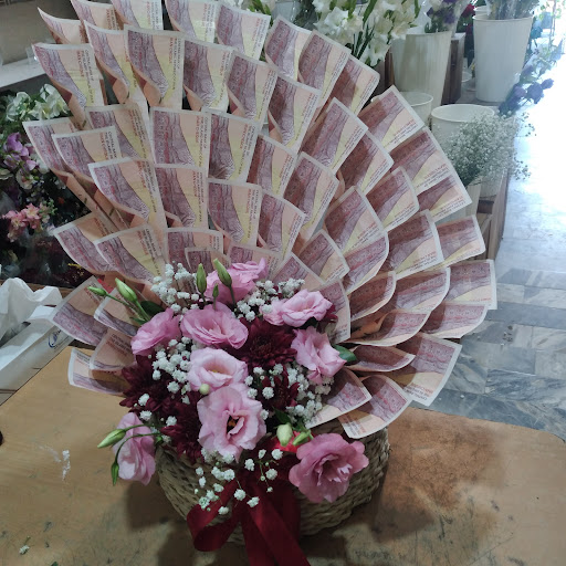 گل فروشی شهر گل ناز