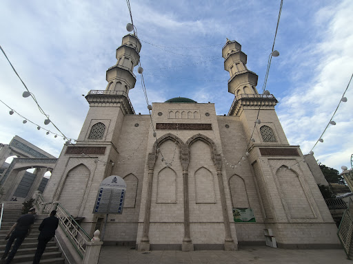 مسجد جامع الزهرا محله اوین
