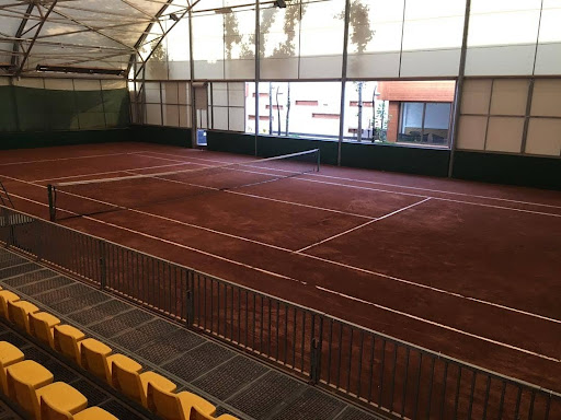 Payam Tennis Court's