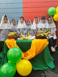 پیش‌دبستانی و دبستان دوره اول و دوم دخترانه نواندیشان خلاق 2