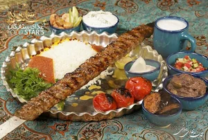 رستوران سنتی هزاردستان