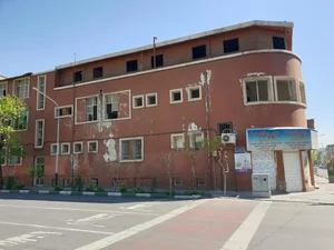داروخانه دکتر نقره‌ئیان 2