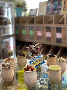 عطار ایرانی ( استاد تاجبخش ) 3