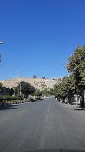 میدان کوهنورد