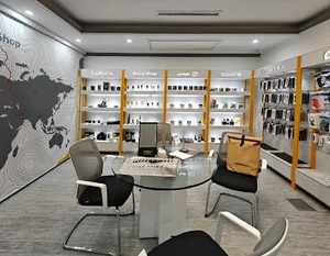 راینوشاپ