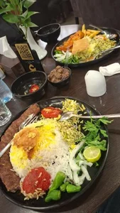 رستوران مروارید