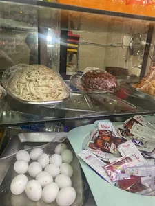 ساندویچی ستاره عشقی