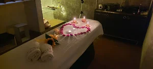 مرکز ماساژايلياسمنان