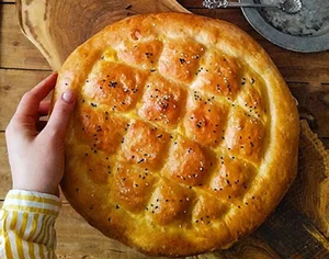 طرز تهیه ایشلی کوکه (نان سنتی تبریز)