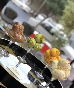 بستنی اسکیمو