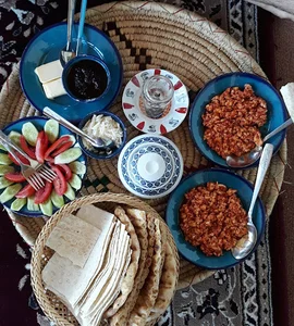 تی تی ناز