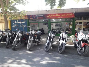 خدمات انحصاری موتورسیکلت بنلی اصفهان فشارکی 4