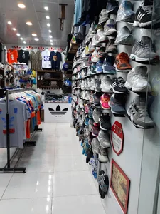 کتونی رویال اسپرت