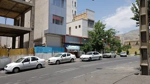سوپرمارکت ایران‌زمین‌شمالی