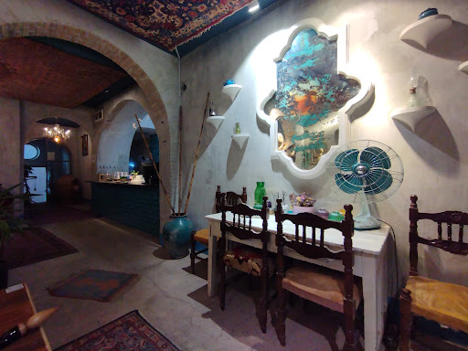 کافه آنگاه