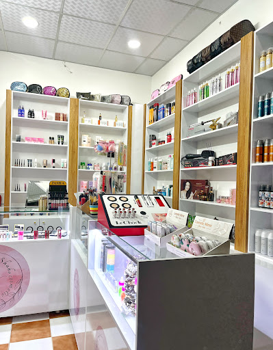 فروشگاه آرایشی بهداشتی شاهو
