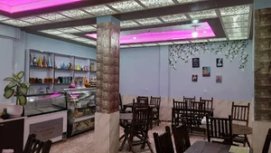 کافه قنادی خواهران