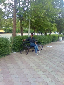 Park Azad Uni