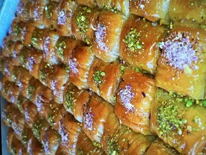 دونات گوشفیل مارادونات