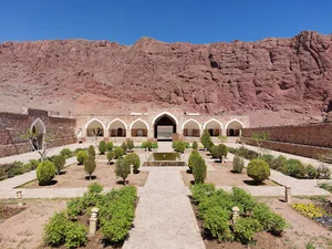 کاروانسرای خواجه نظر