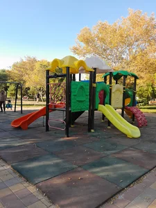 سرسره و تاب کودک