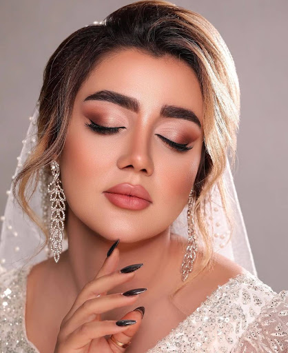 نازنین آزاد
