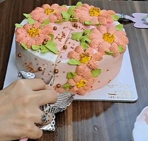 شیرینی سرا و کافی شاپ نانداک