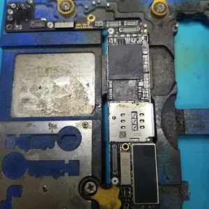 apple service center موبایل مکث