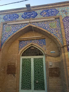 مسجد احمدیه: مزارحضرت شیخ احمد غزالی طوسی