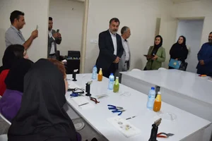 آموزشگاه فنی و حرفه ای طلا وجواهرسازی زرآذین