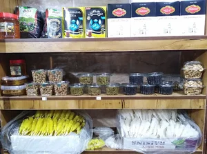 فروشگاه مواد غذایی منصف