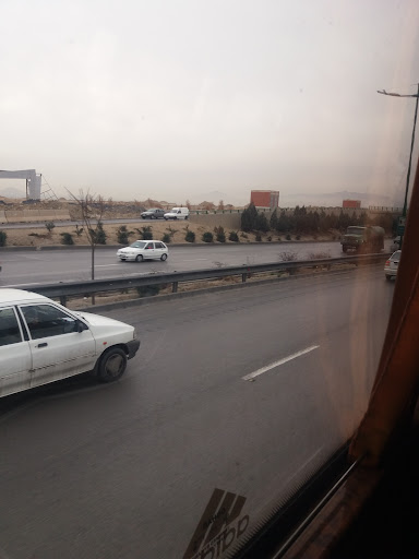بزرگراه شهید دستگردی