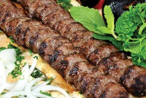 کبابی ضامن آهو