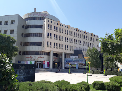 دکتر کوروش رکن آبادی
